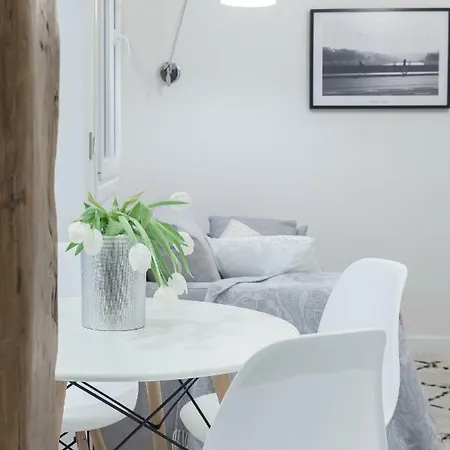 Chic Moraza By Chic Donosti